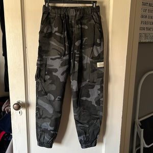 Camo pants